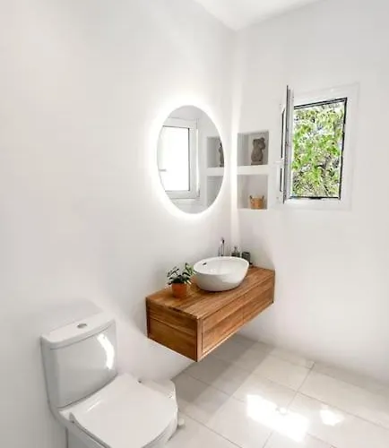 Estia * Αλυκανάς