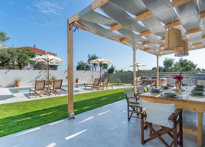 Estia Βίλα Αλυκανάς